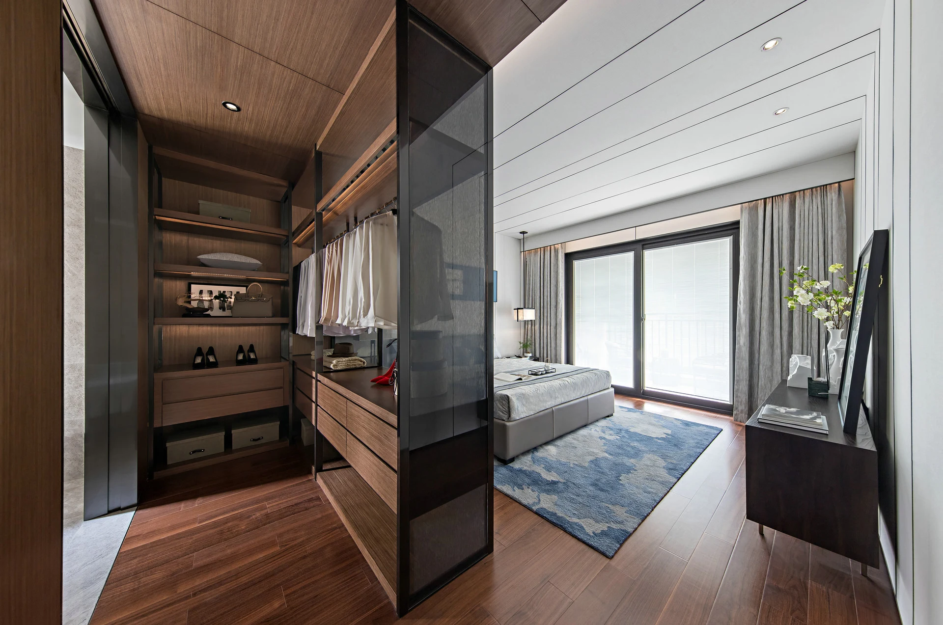 Closets Built Around Your Routine design idea 3 — Vamaylo