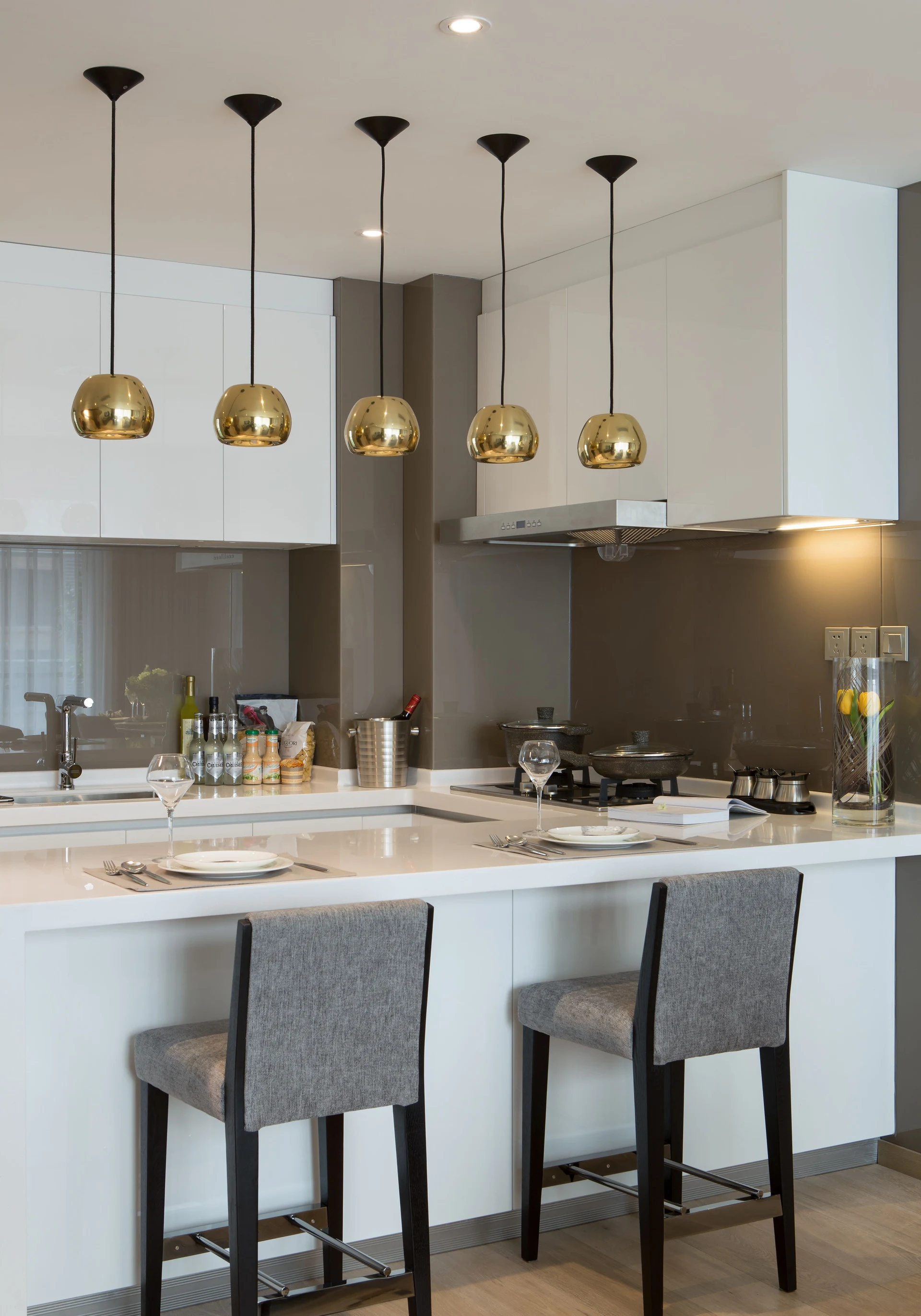 Clean Lines for Modern Living design idea 9 — Vamaylo