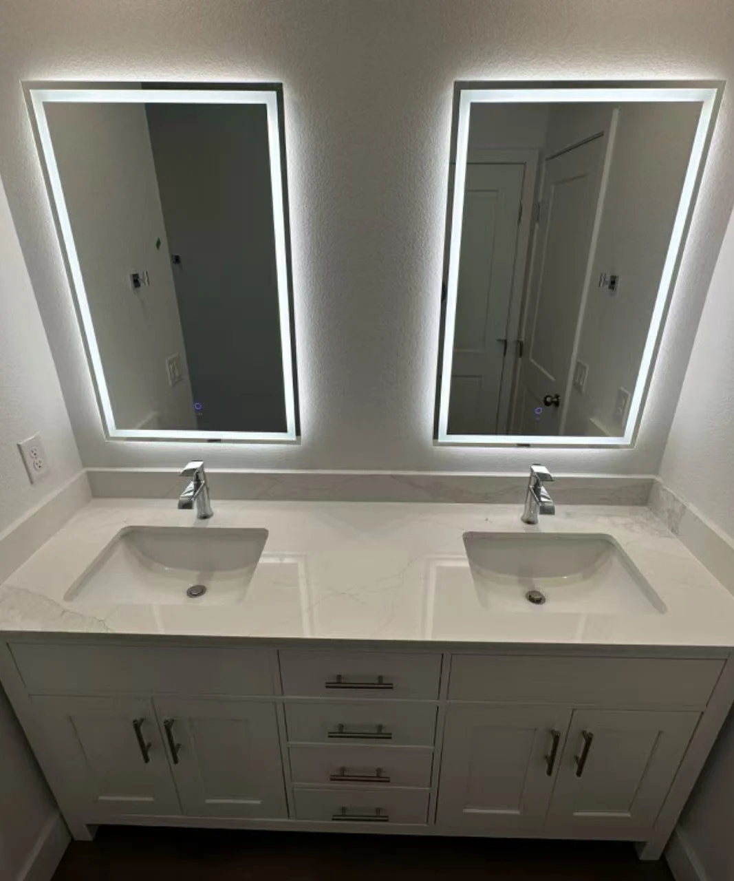 Bathroom cabinetry by Vamaylo — Vanities & linen storage
